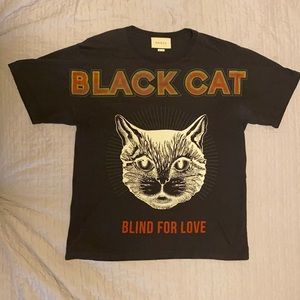 Very gently worn black cat Gucci tee. Size XL